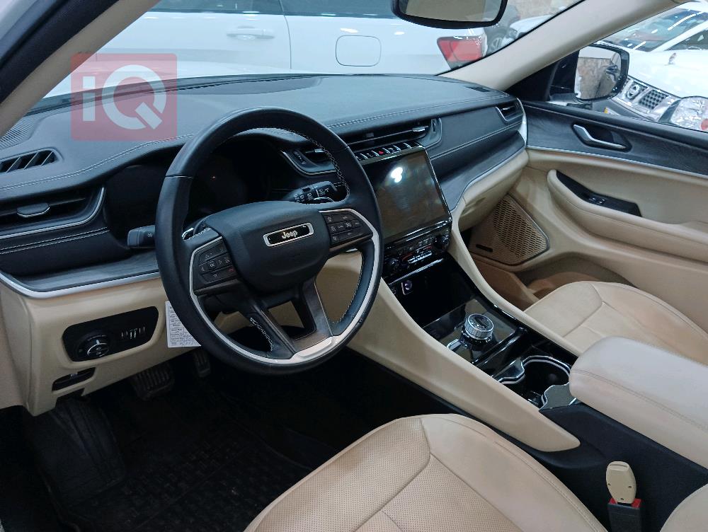 Jeep Grand Cherokee L